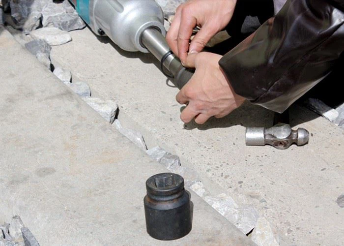 Portable Light Weight Electric Rail Bolt Wrench